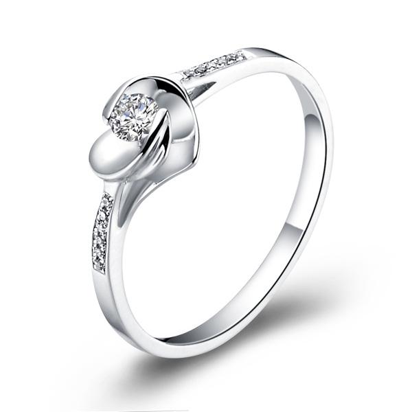 你在我心-白18K金钻石戒指