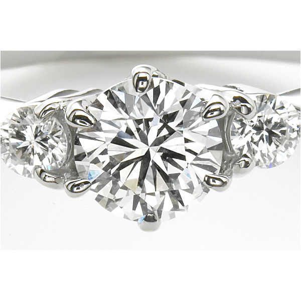 情定三生-白18K金钻石戒指